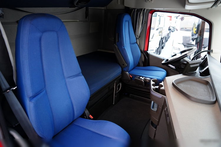 Volvo FH 460 / ZESTAW TANDEM / 120 M3 / PRZEJAZDOWY / I-SAVE / KLIMATYZACJA POSTOJOWA / OŚ PODNOSZONA / OŚ SKRĘTNA / PLANDEKA ZBROJONA  6x2 zdjęcie 63