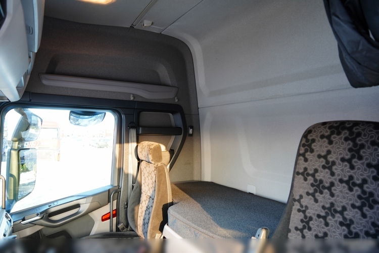 Scania R 450 / RETARDER / HYDRAULIKA / KLIMATYZACJA POSTOJOWA / ALUFELGI /  zdjęcie 26