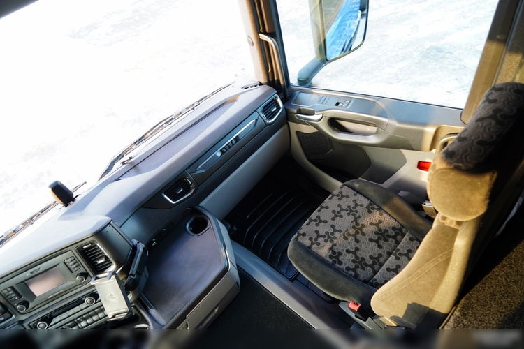 Scania R 450 / RETARDER / HYDRAULIKA / KLIMATYZACJA POSTOJOWA / ALUFELGI /  zdjęcie 33