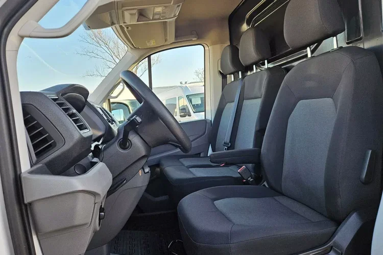 Volkswagen Crafter L3H2 54999zł NETTO 2.0TDi/140KM zdjęcie 18