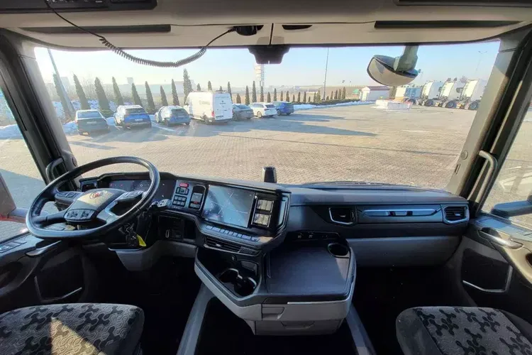 Scania R 460 A4x2NA Standard zdjęcie 16