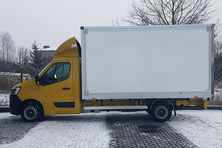 Renault Master KONTENER 8EP 4.22x2.23x2.23 KLIMA MANUAL KRAJOWY 6-BIEGÓW DMC 3500 KG zdjęcie 11