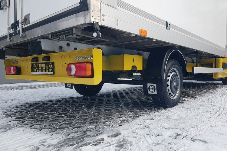 Renault Master KONTENER 8EP 4.22x2.23x2.23 KLIMA MANUAL KRAJOWY 6-BIEGÓW DMC 3500 KG zdjęcie 25