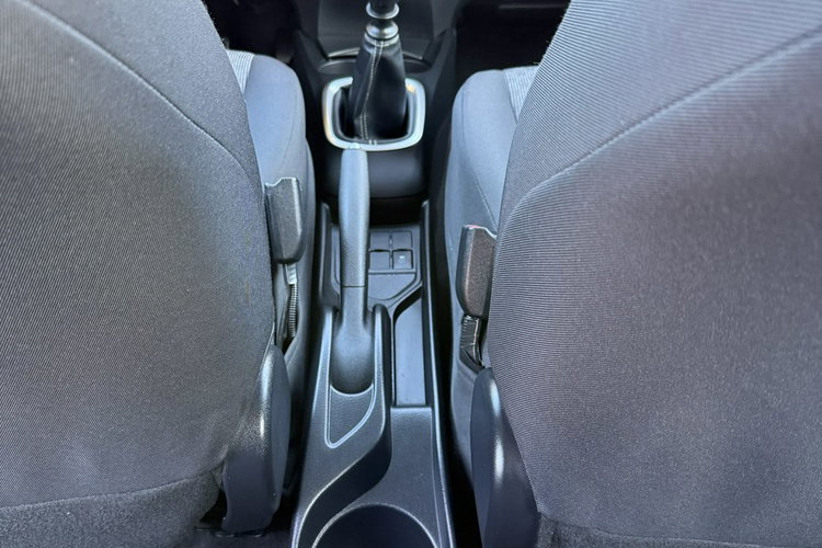 Yaris Toyota Yaris 2014 1.3 benzyna Salon Polska przebieg 84tyś bezwypadkowy zdjęcie 25