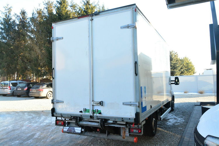 Iveco Daily 35S14N KONTENER RAMPA full servis GAZ zdjęcie 4