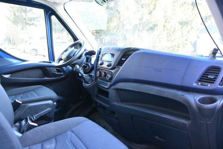 Iveco Daily 35S14N KONTENER RAMPA full servis GAZ zdjęcie 7