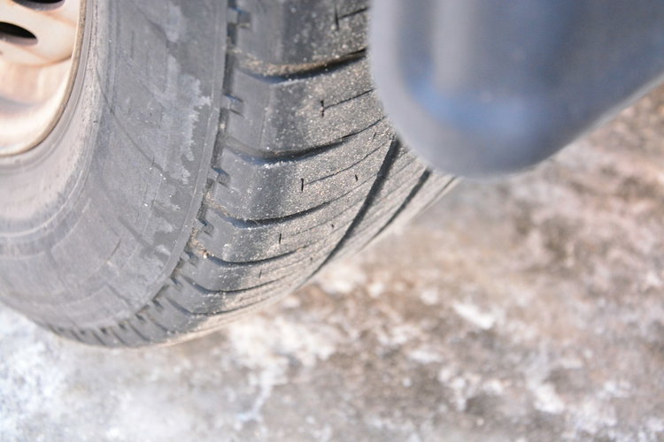 Iveco Daily 35S14N KONTENER RAMPA full servis GAZ zdjęcie 9