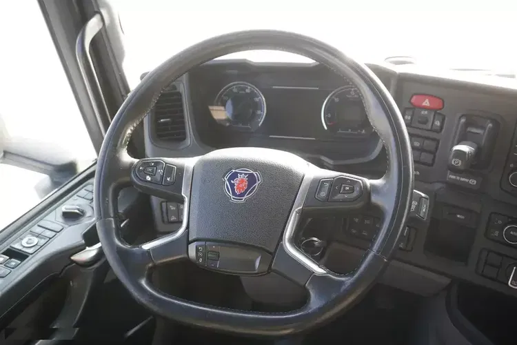 Scania G500 8x2 / Pełny ADR / Kab. Sypialna zdjęcie 22