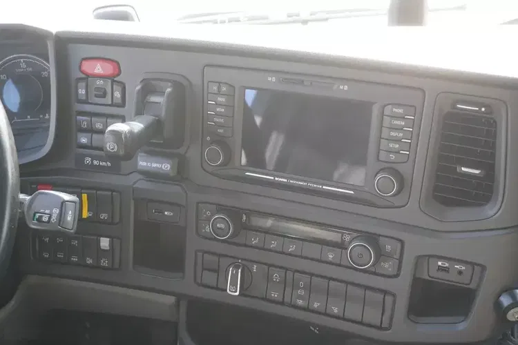 Scania G500 8x2 / Pełny ADR / Kab. Sypialna zdjęcie 23