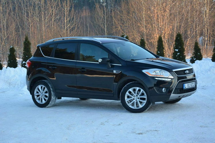 Ford Kuga Lift Navi LEDY 4WD Panorama 2XParktronic Keyless Go Hak Oryginał Alu17 zdjęcie 11