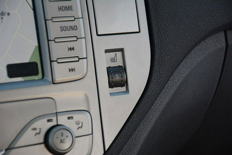 Ford Kuga Lift Navi LEDY 4WD Panorama 2XParktronic Keyless Go Hak Oryginał Alu17 zdjęcie 30