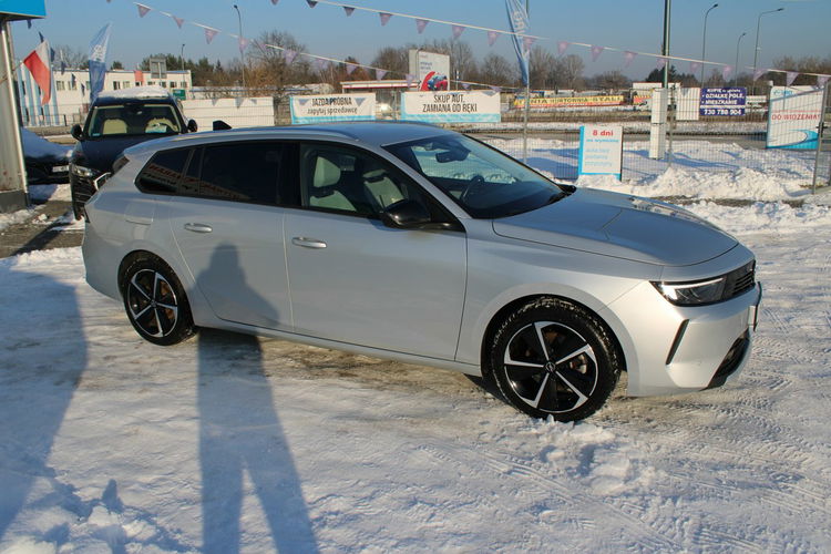 Opel Astra Sports Tourer G.Fotele Kierownica netto 59 268 PLN Gwarancja zdjęcie 4