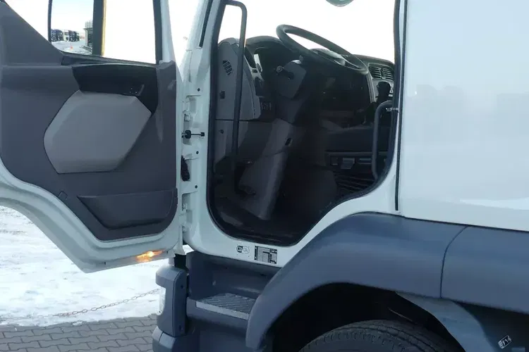 DAF LF 16.260 / BURTO FIRANKA / PRZEBIEG 90 TYS KM / EURO 6 / zdjęcie 23