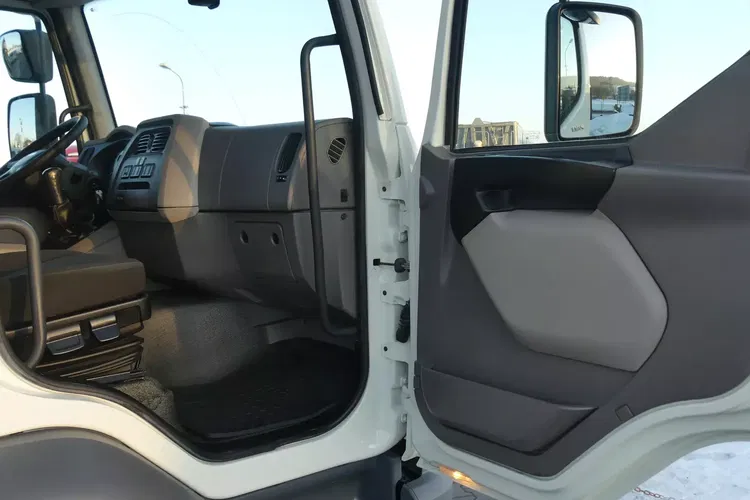 DAF LF 16.260 / BURTO FIRANKA / PRZEBIEG 90 TYS KM / EURO 6 / zdjęcie 30