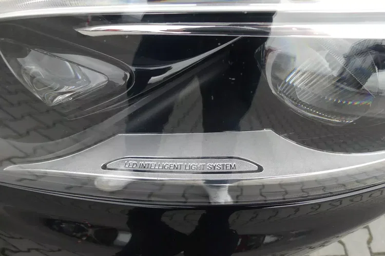 Mercedes klasa-v zdjęcie 21