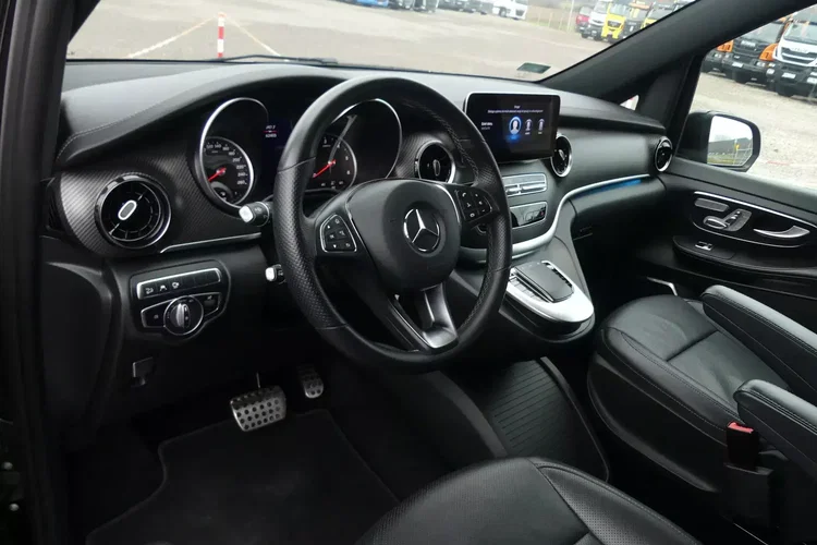 Mercedes klasa-v zdjęcie 24