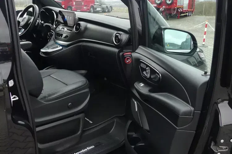 Mercedes klasa-v zdjęcie 27