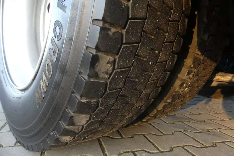 Volvo FH4 460 / EURO 6 / AUTOMAT / I -SHIFT / STANDARD / zdjęcie 16