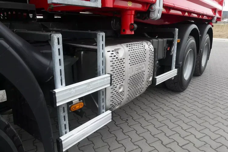Iveco TRAKKER / X-WAY 420 / 6x4 / KH-KIPPER 3 STR / HYDROBURTA / WYWROTKA / zdjęcie 26