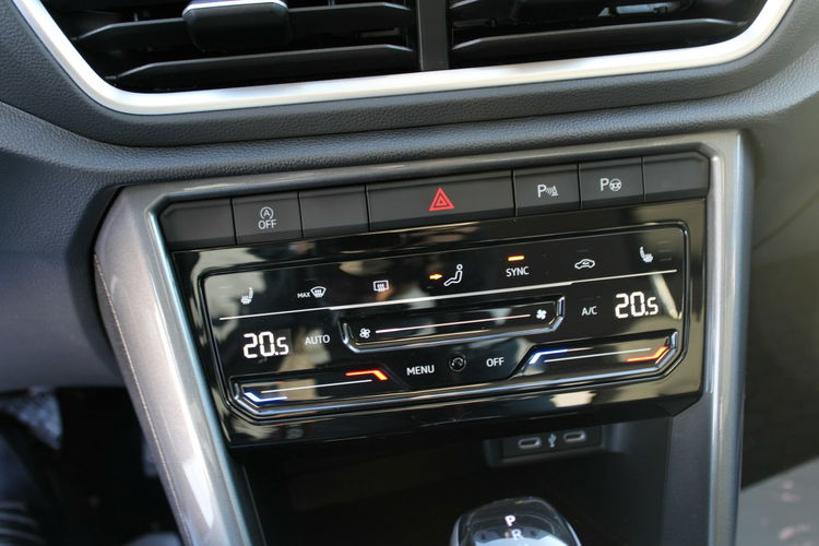 Volkswagen T-Roc Style F-vat Salon PL Premium netto 91 788 PLN Gwarancja zdjęcie 28