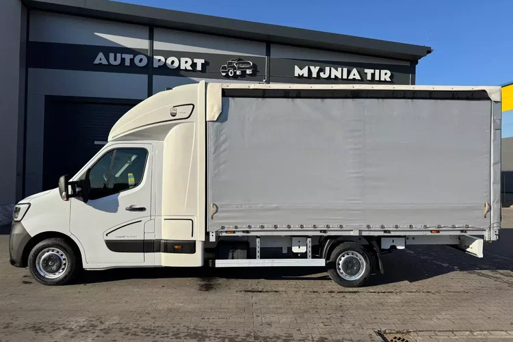 Renault Master zdjęcie 1