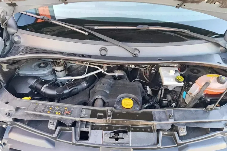 Opel Movano zdjęcie 38