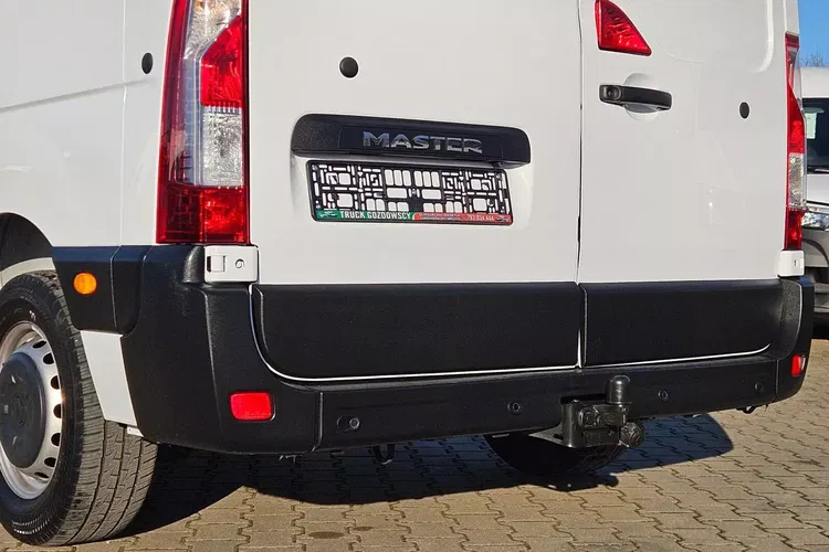Renault Master L3H2 109999zł Netto Brygadówka 7 osób 2.3 dCi/150KM zdjęcie 13