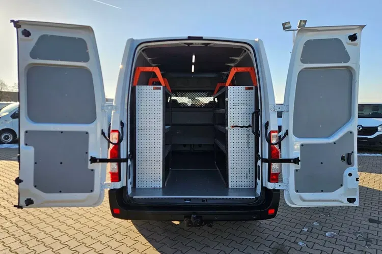 Renault Master L3H2 109999zł Netto Brygadówka 7 osób 2.3 dCi/150KM zdjęcie 17