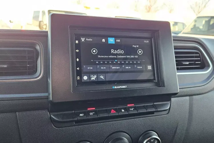 Renault Master L3H2 109999zł Netto Brygadówka 7 osób 2.3 dCi/150KM zdjęcie 29