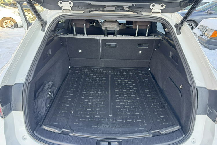 Toyota Corolla 2.0HSD 184KM TREK Full Led El. klapa Hand free Bezwypadkowy Serwis zdjęcie 12