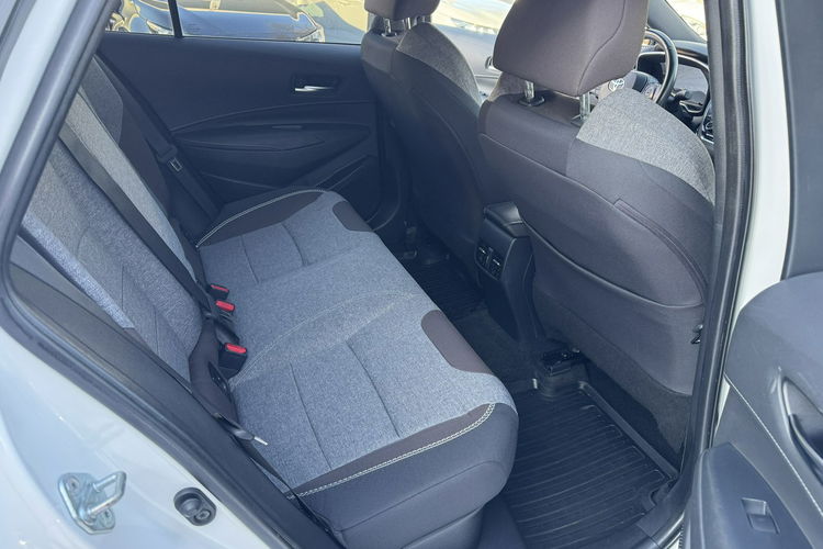 Toyota Corolla 2.0HSD 184KM TREK Full Led El. klapa Hand free Bezwypadkowy Serwis zdjęcie 8