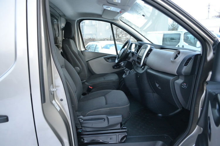 Renault Trafic Serwiswany Klima Tempomat 1.6DCI 140KM zdjęcie 10