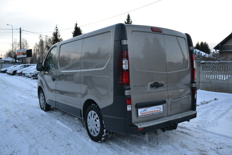 Renault Trafic Serwiswany Klima Tempomat 1.6DCI 140KM zdjęcie 4