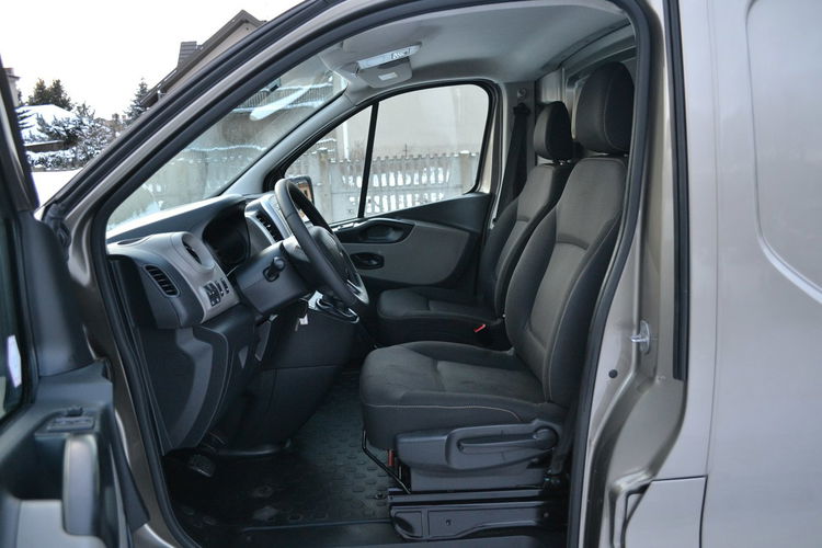 Renault Trafic Serwiswany Klima Tempomat 1.6DCI 140KM zdjęcie 5