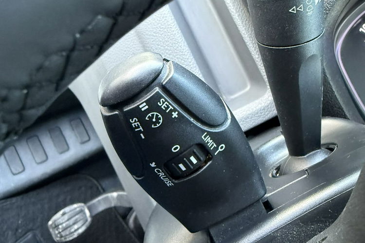 Peugeot Expert KLIMATYZACJA. ROZPOZNAWANIE ZNAKÓW . PÓŁ-SKÓRA. zdjęcie 21