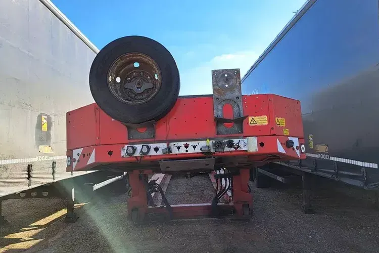 Faymonville MEGAMAX F-S42 / osie skrętne / Rozciągana zdjęcie 3