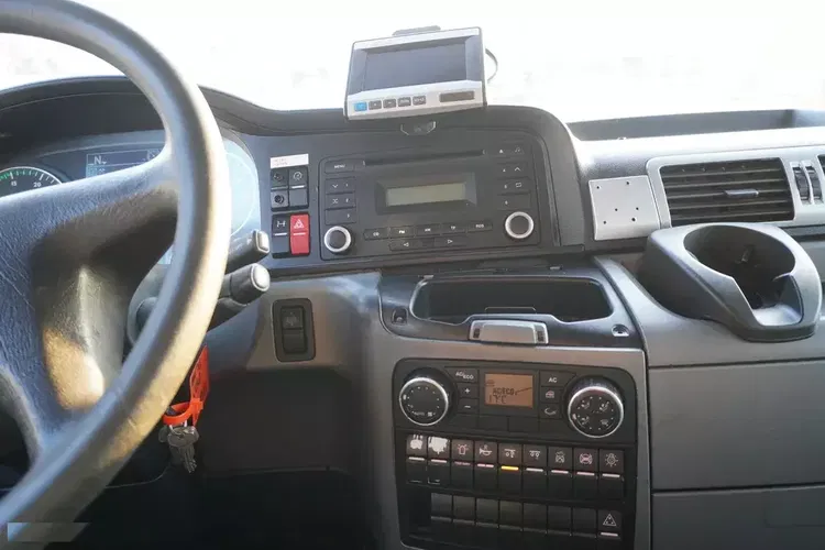 MAN TGS 26.360 / Rama 550 cm / oś skrętna / zdjęcie 14