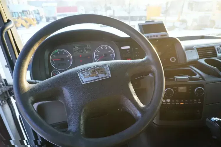 MAN TGS 26.360 / Rama 550 cm / oś skrętna / zdjęcie 15