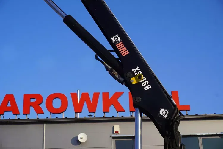 Mitsubishi Fuso Canter 9C18 / HDS HIAB 066 B-2 DUO / wywrotka 3-stronna zdjęcie 17