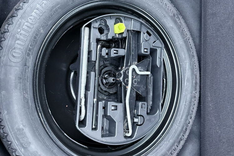 Peugeot 5008 Zadbany z oryginalnym niskim przebiegiem zdjęcie 15