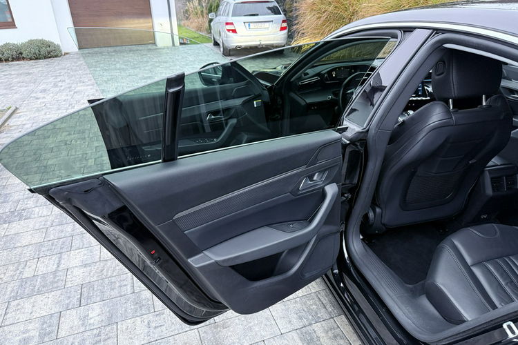 Peugeot 5008 Zadbany z oryginalnym niskim przebiegiem zdjęcie 18
