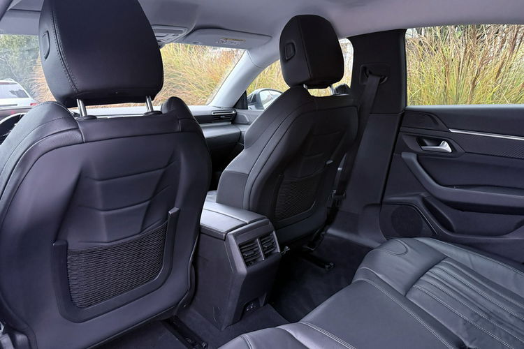 Peugeot 5008 Zadbany z oryginalnym niskim przebiegiem zdjęcie 27