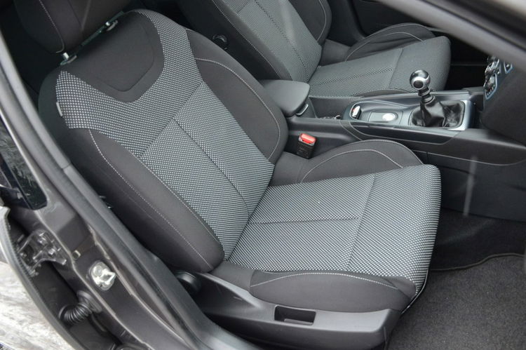 Citroen DS4 1.2T 131KM Serwis Navi Bi-xenon Bliss Kamera 100% Org. Lakier zdjęcie 27