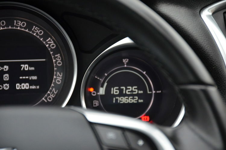 Citroen DS4 1.2T 131KM Serwis Navi Bi-xenon Bliss Kamera 100% Org. Lakier zdjęcie 36