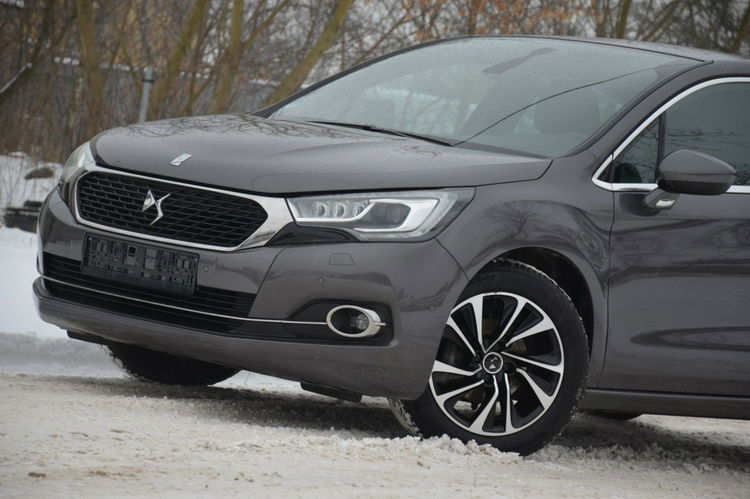 Citroen DS4 1.2T 131KM Serwis Navi Bi-xenon Bliss Kamera 100% Org. Lakier zdjęcie 4