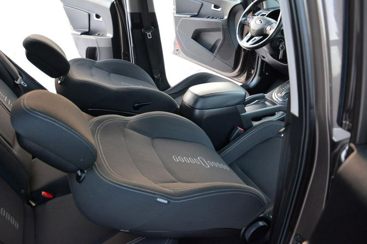 Kia Sportage 2.0CRDi 136KM Automat AWD Ledy Navi Parktronic ParkAssist Kamera Alu17 zdjęcie 21