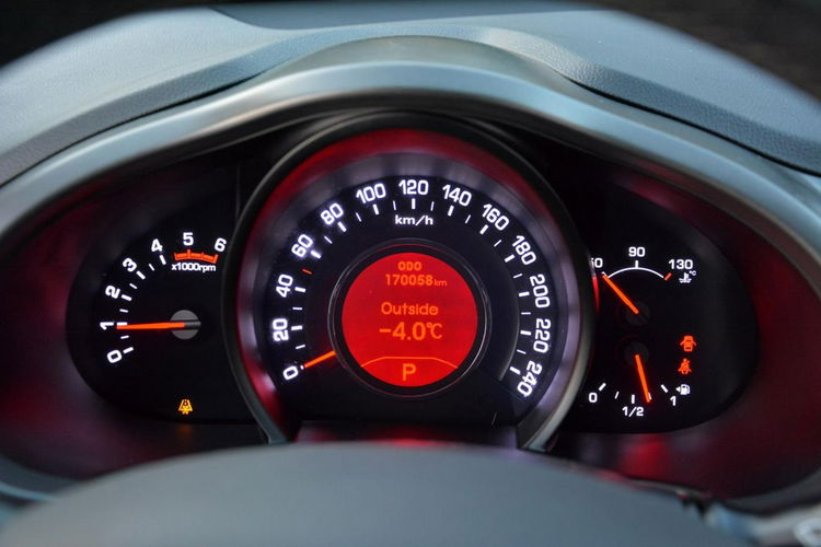 Kia Sportage 2.0CRDi 136KM Automat AWD Ledy Navi Parktronic ParkAssist Kamera Alu17 zdjęcie 27