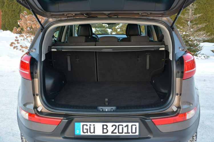 Kia Sportage 2.0CRDi 136KM Automat AWD Ledy Navi Parktronic ParkAssist Kamera Alu17 zdjęcie 37