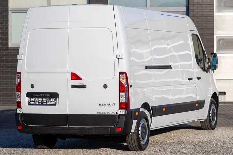 Renault Master L3H2 2.3 170KM AUTOMAT zdjęcie 5