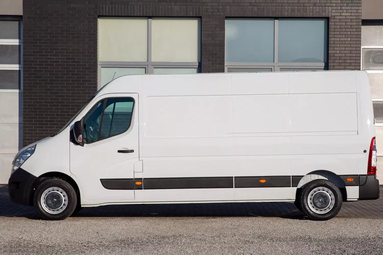 Renault Master L3H2 2.3 170KM AUTOMAT zdjęcie 9